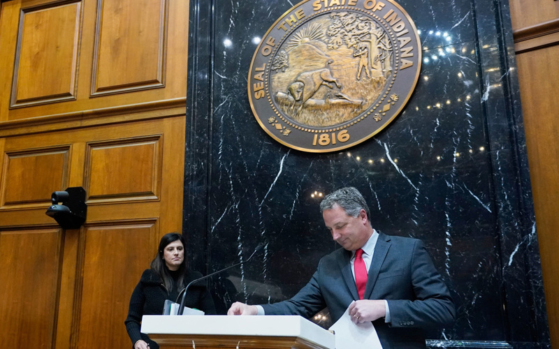 Indiana state lawmakers convene session with redistricting top of mind