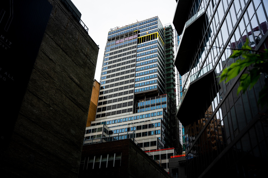 Manhattan high-rise is still unstable after columns buckle, forcing evacuations