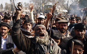 Disagreement can be the same as violence, students respond in survey