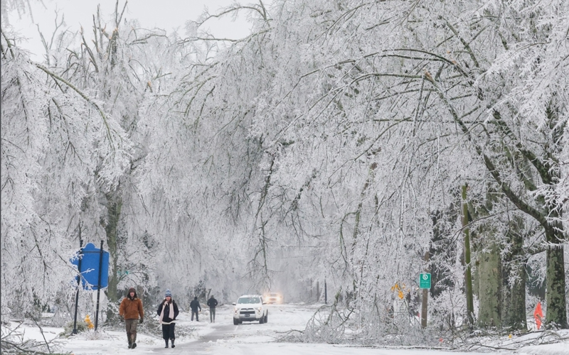 More arctic air expected in parts of the South still dealing with ice and power outages