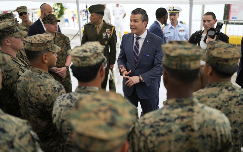 Lippold agrees 'self-licking ice cream cone' could stand to slim down