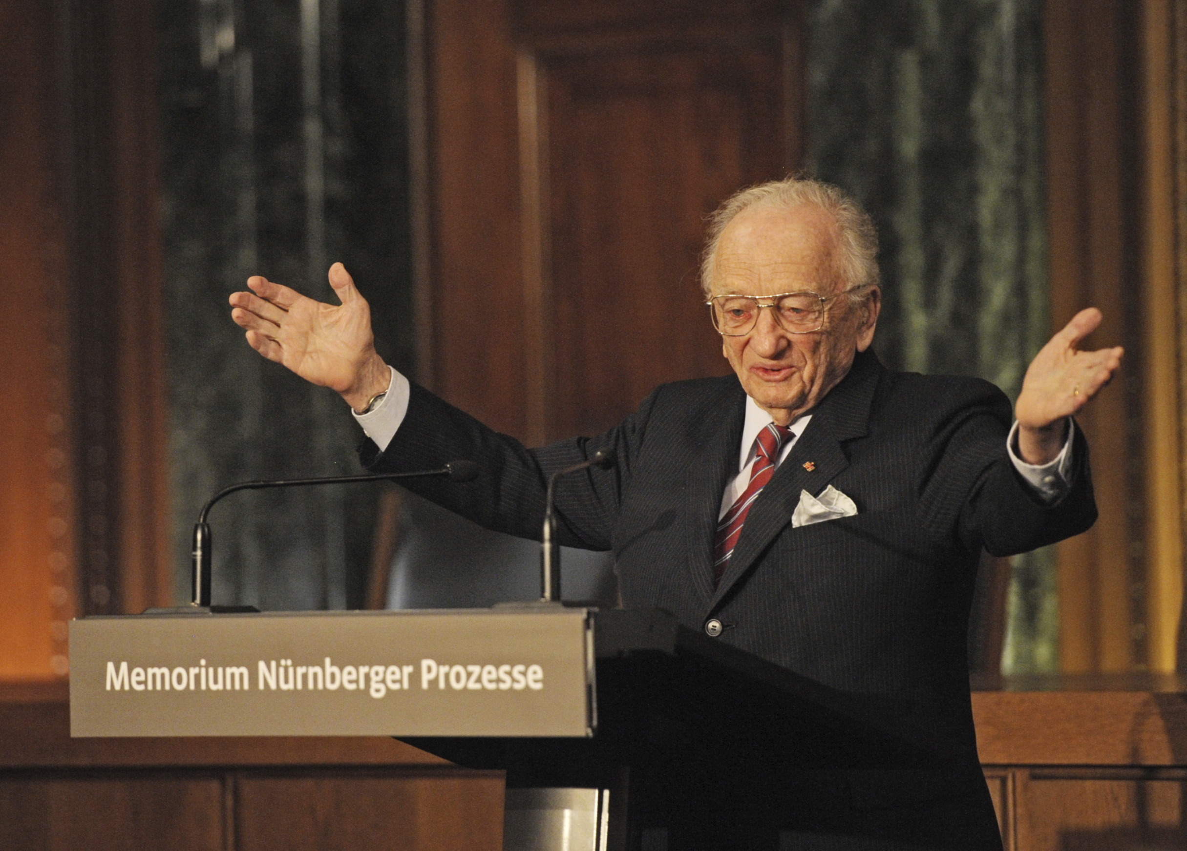 Ben Ferencz, last living Nuremberg prosecutor of Nazis, dies