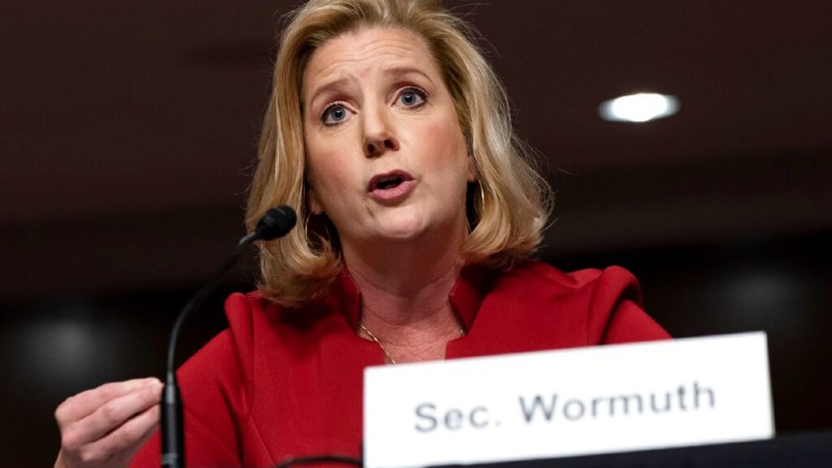 Army sec'y claims military isn't woke -- 25 incidents prove her wrong - Vimarsana News