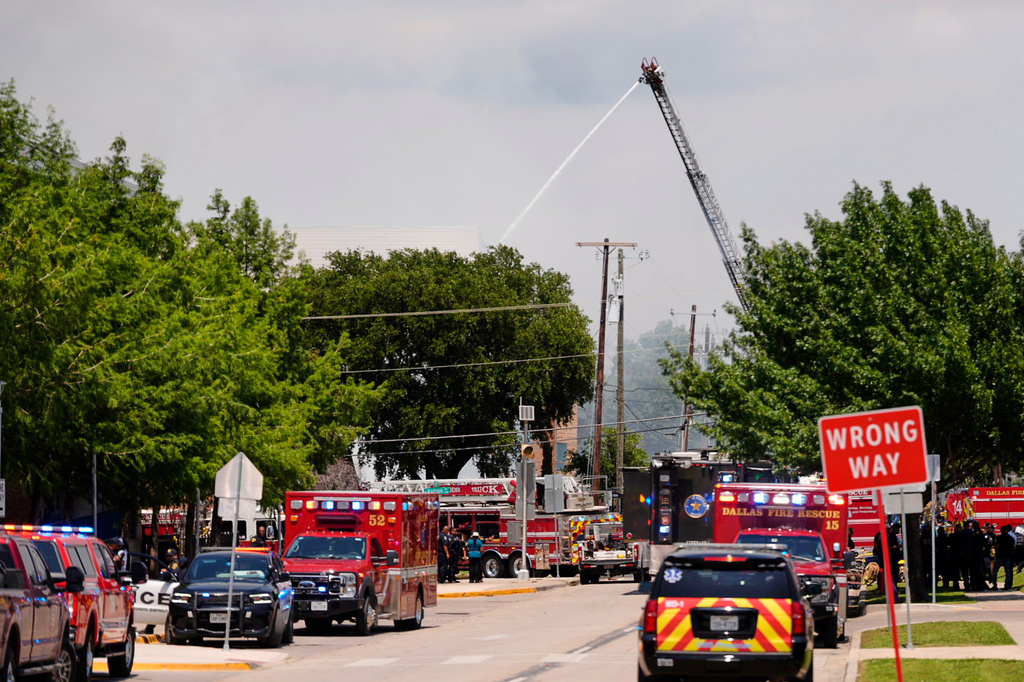 Explosion at a Dallas apartment building kills at least 3 people, including a child