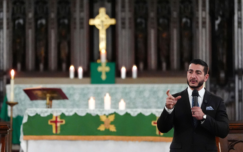 Michigan Democrats El-Sayed and Stevens head to black churches to make their final primary pitches