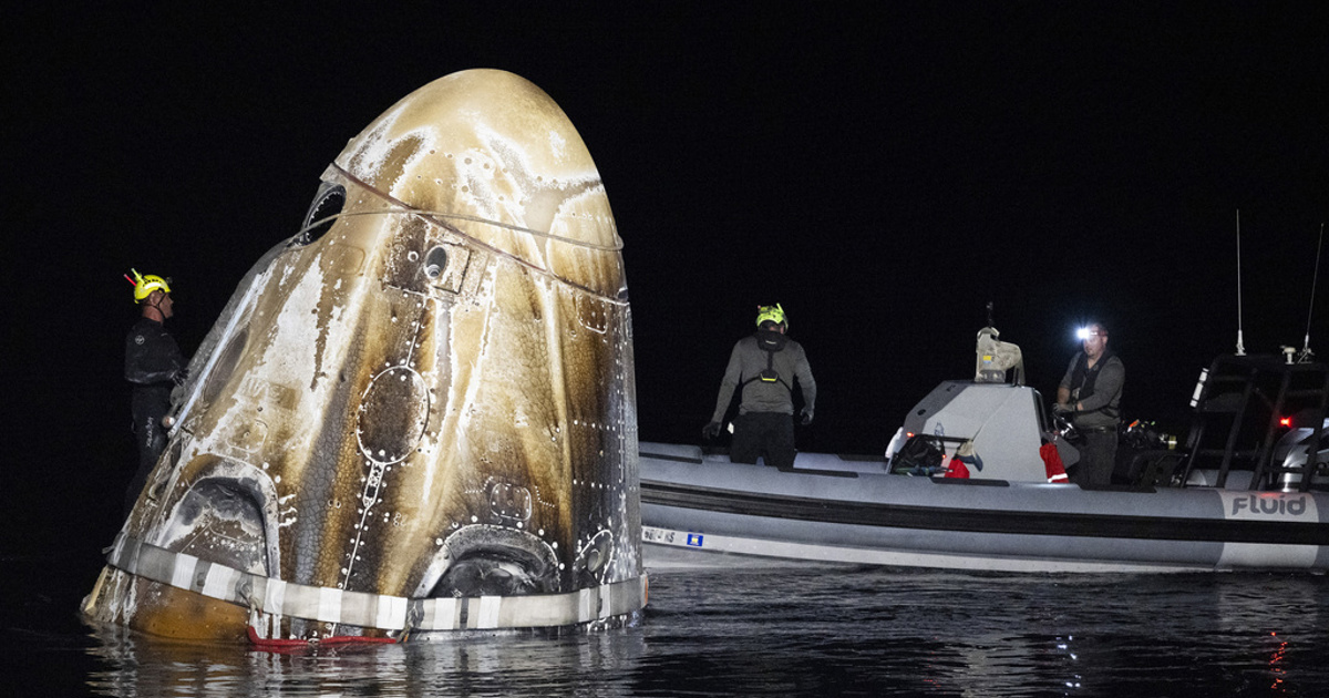 4 astronauts return to Earth after being delayed by Boeing's capsule