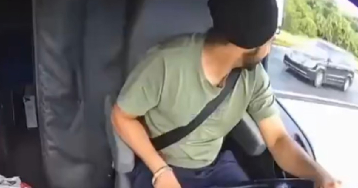 Politics are responsible for California's revocation of driver's licenses to illegals