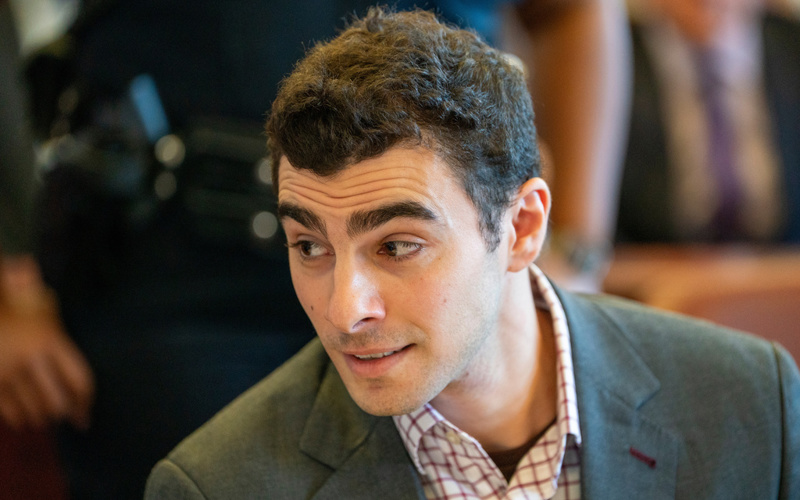 Accused murderer fights to exclude evidence in the killing of UnitedHealthcare's CEO