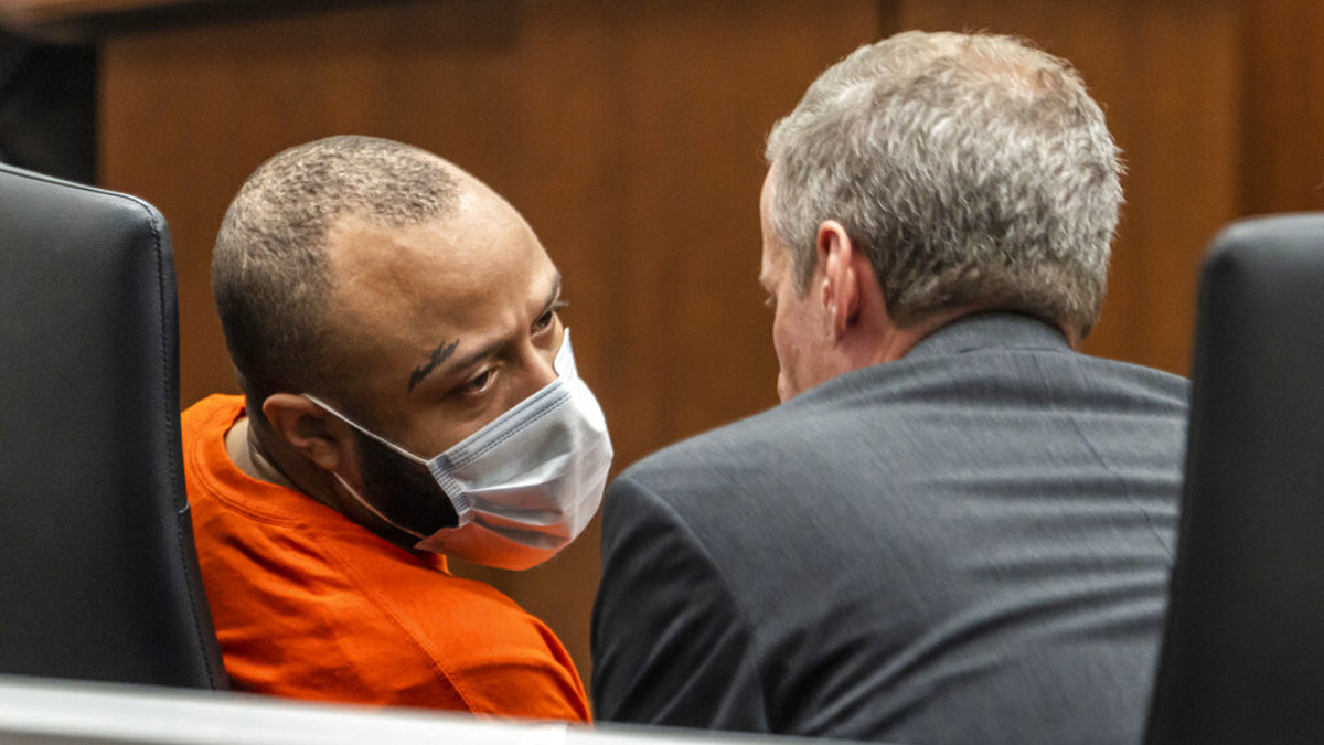 Man charged in Christmas parade killings wants to defend himself - Vimarsana News