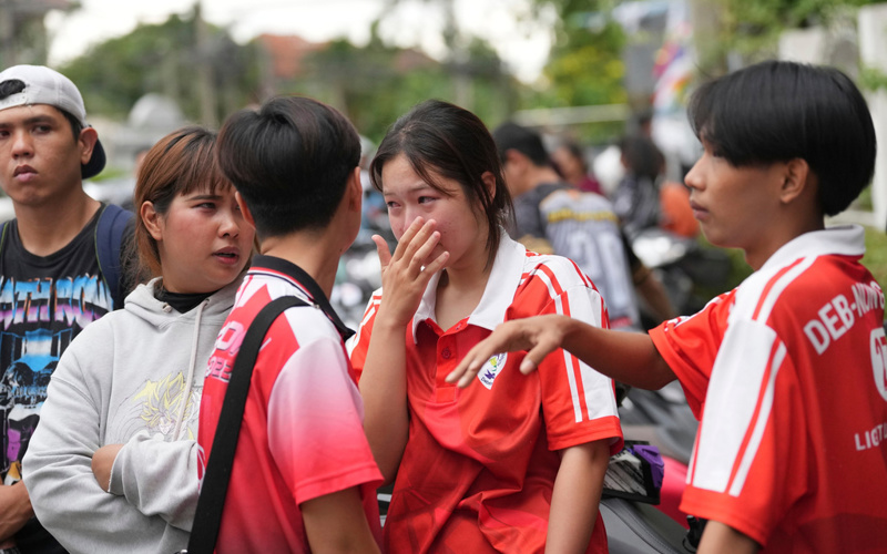 7 dead after shooting at Bangkok high school and house