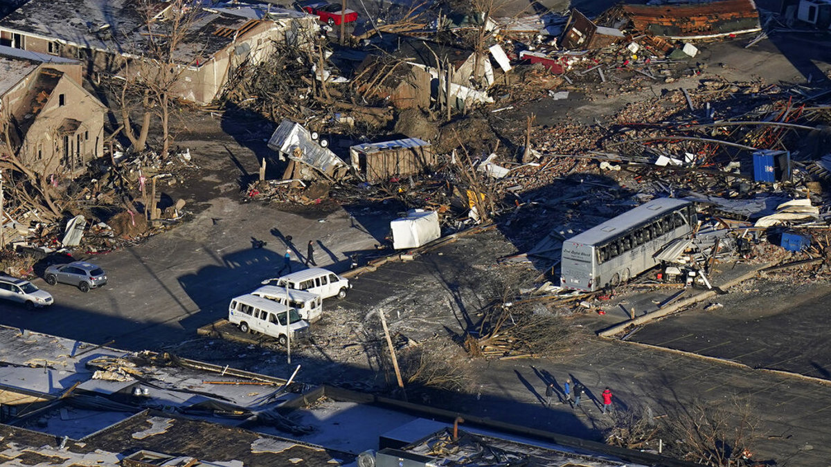 'Y'all pray for Mayfield': Town grieves in tornado aftermath - Vimarsana News