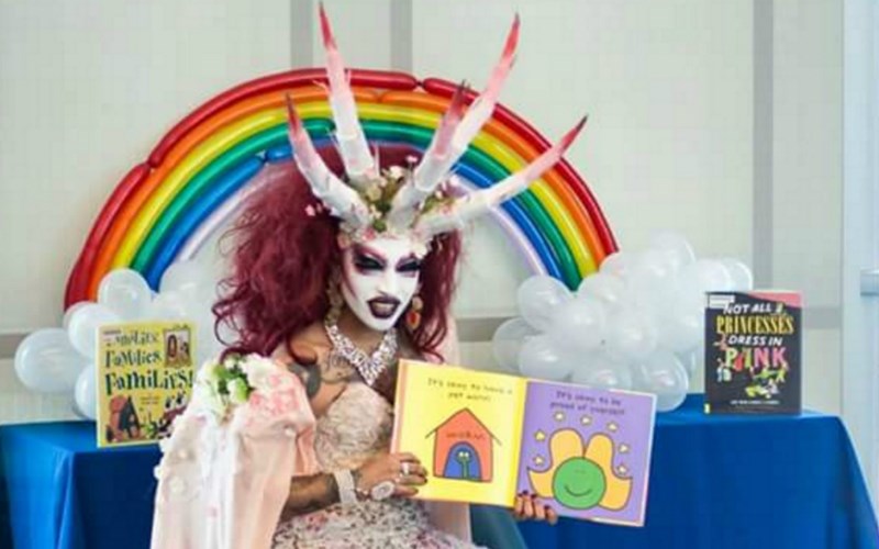 Drag queens coming to zoo defended as somebody 'reading a book'