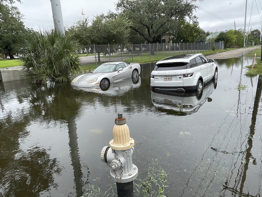 Francine weakens and moves inland after lashing Louisiana