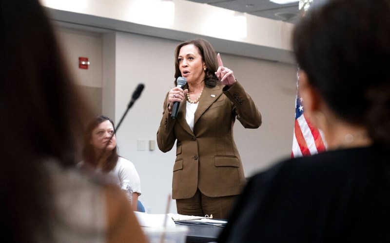 Harris 'not in close contact' with virus-stricken Dems?