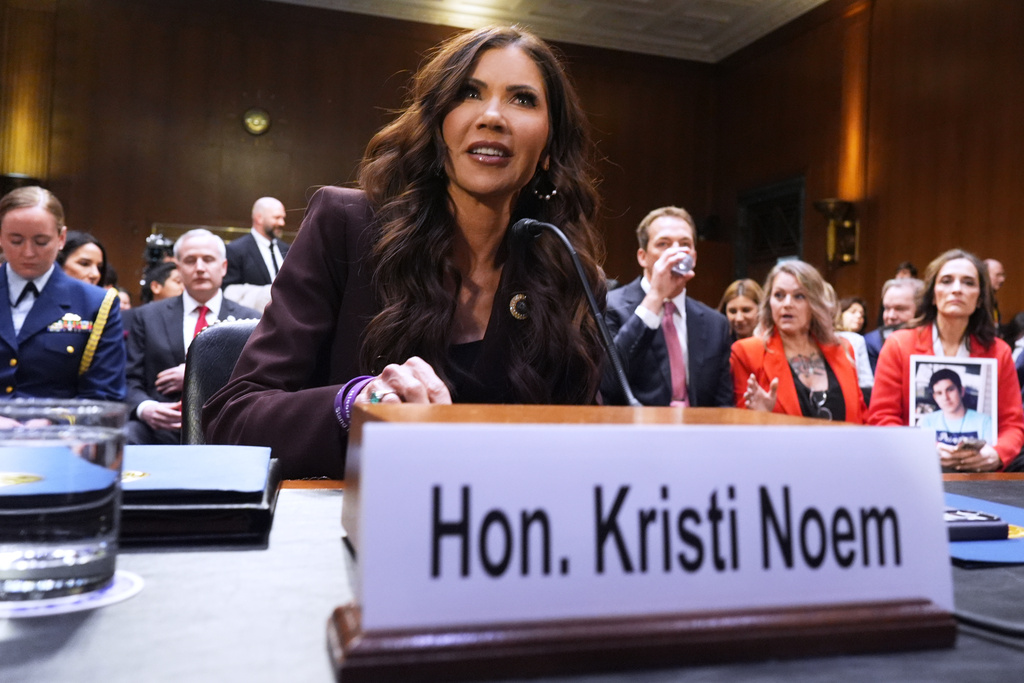 Noem tells Senate hearing that 'violent protesters' were responsible for Minneapolis chaos