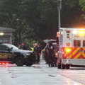 Suspect dead after approaching White House checkpoint with weapon, Secret Service says