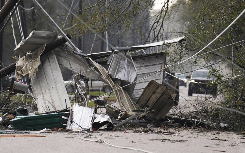 Tornadoes touch down around Houston, killing 1