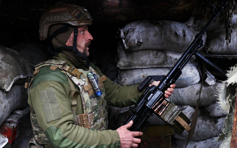 Military analyst: Ukraine threat tied to NATO numbers