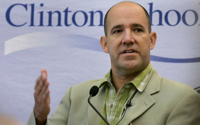 Media analyst: Dowd crosses a line in Kirk coverage, MSNBC responds appropriately