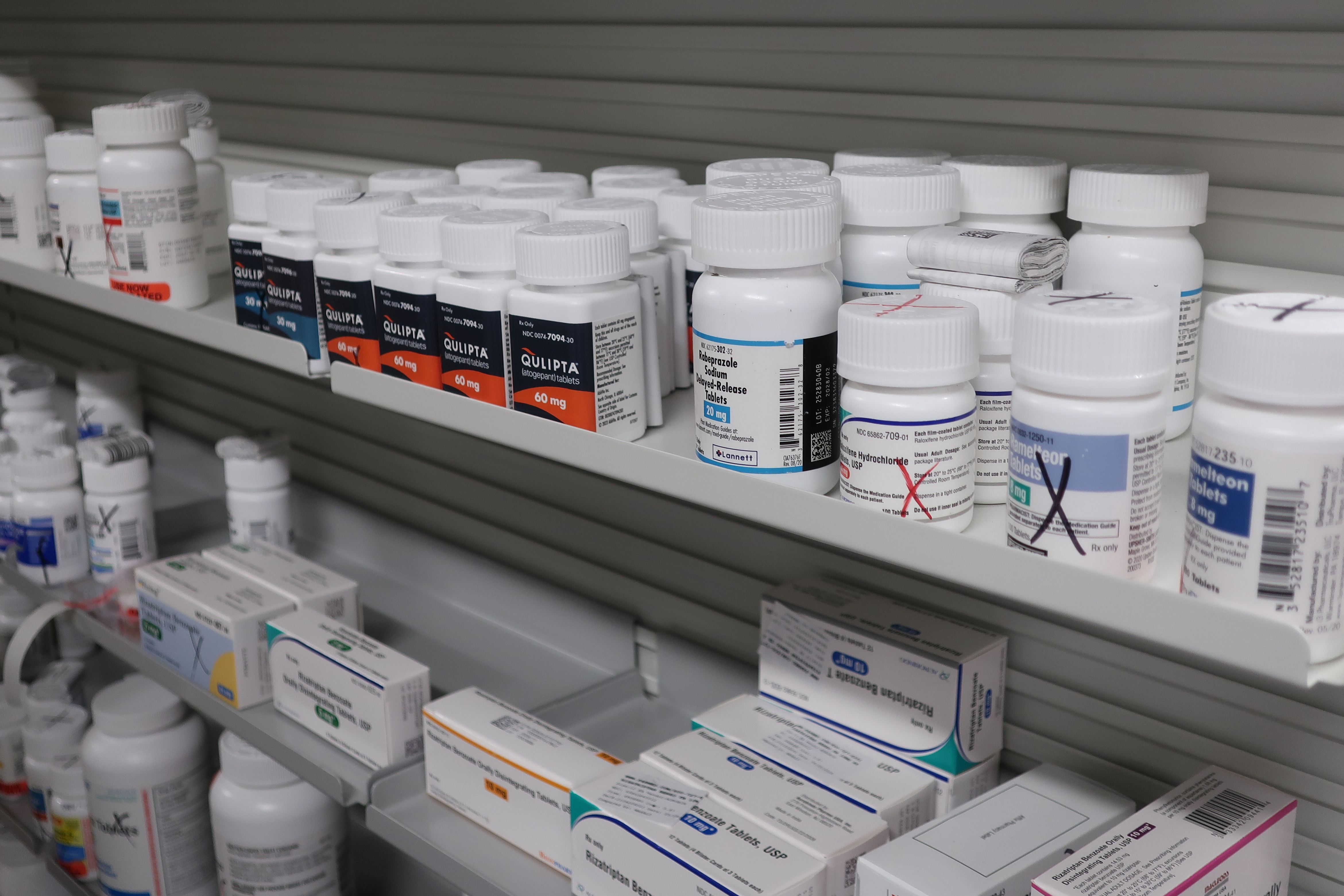 States seek to lower drug prices by targeting the companies that manage them for health plans