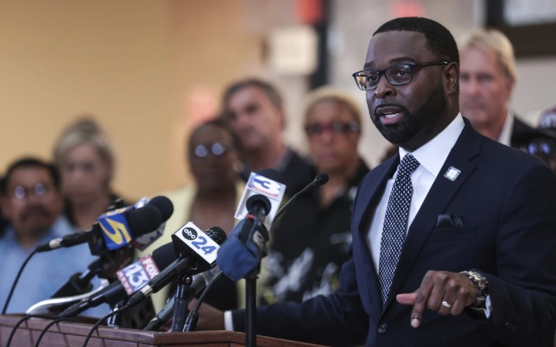 'Complicated move' could spark city's shift from blight to 'shining hope'