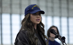 Mehlman applauds halt to 'dumbest way to run immigration'