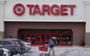 Mother irate over store security after daughter filmed at Target 